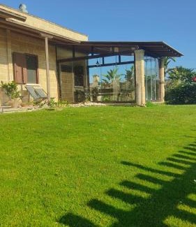Roca Vecchia Villa | Villa Salentina Con Ampio Giardino vicina al mare