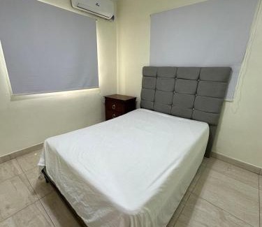 Residencial ROMANA House | Villa Samantha
