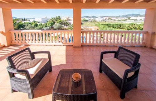 Sant Jordi de Ses Salines Villa | Villa San Jordi Ibiza Ses Salines