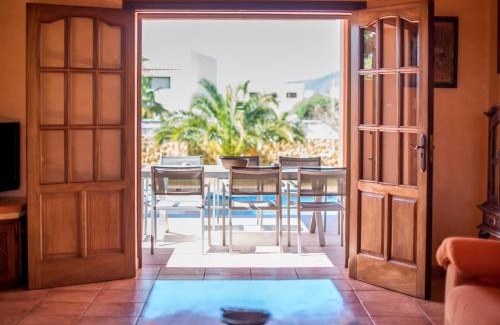 Sant Jordi de Ses Salines Villa | Villa San Jordi Ibiza Ses Salines