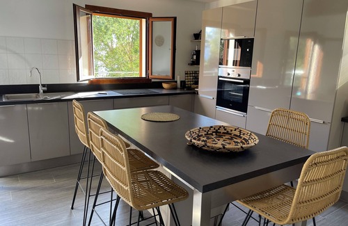 Grand Valinco Villa | Villa Santa