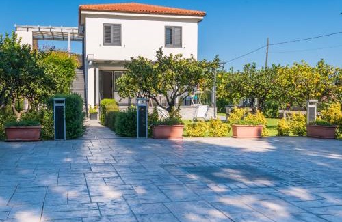 Piane Vecchie House | Villa Sara