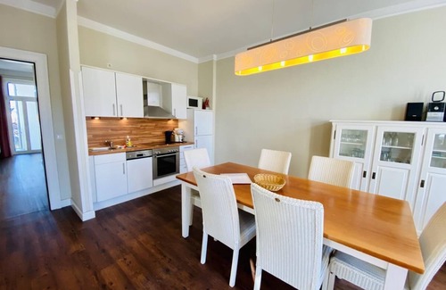 Warnemuende Apartment | Villa Seevogel, Heron