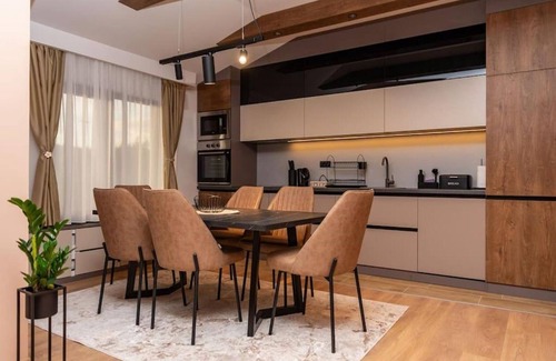 Pale Villa | Villa Selzo Lux - Three Bedroom Villa with Terrace