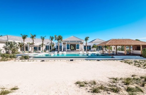 Leeward Settlement Villa | Villa Sentosa | Beach Front - Located in Beautiful Grace Bay with Private Pool