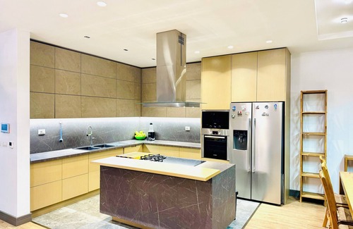 Kamez Villa | Villa Siena