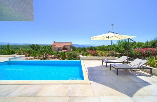 Salatic Villa | Villa Silente