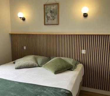 Arthemonay House | Villa Simone