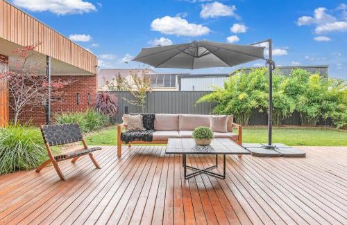 Echuca House | Villa Simone - Tranquil Hideaway in the Heart of Echuca