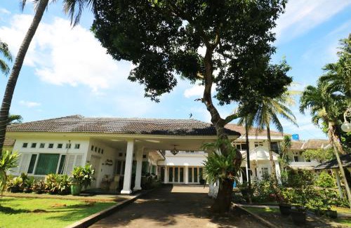 East Jakarta House | Villa Sri Manganti