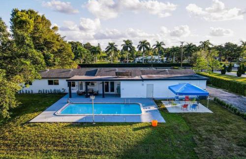 Southwest Ranches House | Villa Stirling Ranch