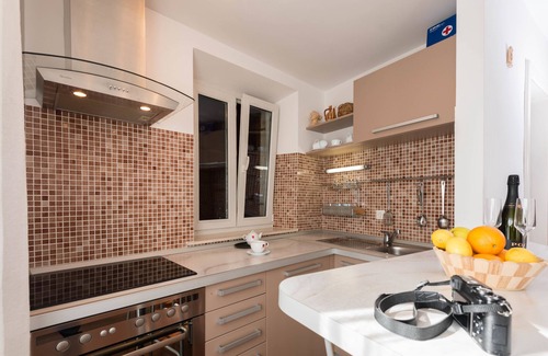 Trogir Hotel | Villa Sv. Petar