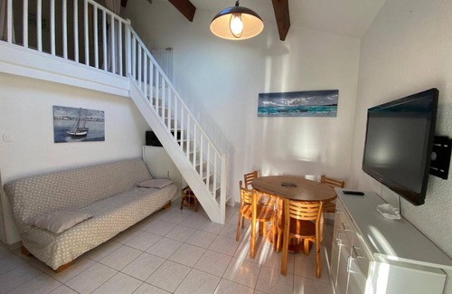 Port Leucate Villa | Villa T2, 6 pers avec Terrasse & Clim, Proche Plage à Port Leucate - FR-1-81-576