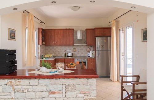 Pylos-Nestoras House | Villa Tapia
