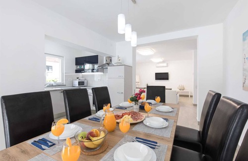 Vantacici Villa | Villa Tereza with heated pool