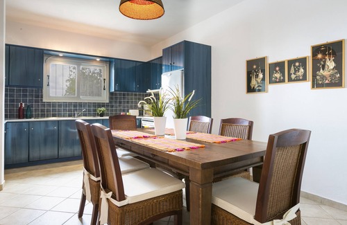 Karavados Villa | Villa Thalia, close to beach with Wi-Fi, A/C, BBQ and private swimming pool