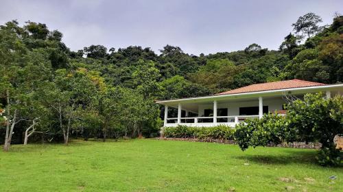 Krong Kaeb Villa | Villa 'The Blue House' - Qbungalows