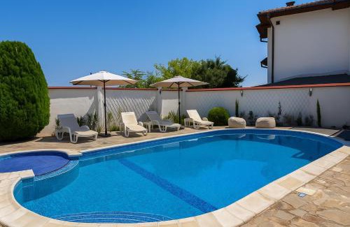 Topola House | Villa Topola Bay View