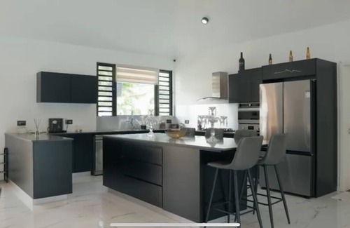 Tamarin Villa | VILLA TSJ LUXURY CLOSE TO MORNES AND ÎLE AUX BENITIER, CASELA WILDLIFE PARK