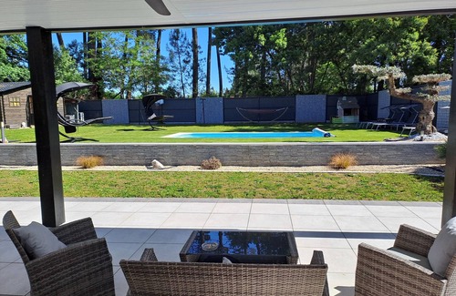 Mont-de-Marsan Villa | Villa-type house with terrace and pool
