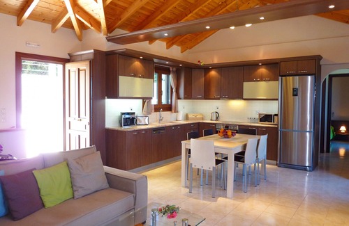 Katsarata Villa | Villa Vassilis