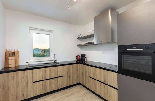 Diminici Villa | Villa Verde Summary: