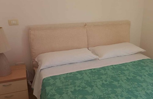 Botricello Villa | Villa 'Villetta Maria' with Sea View, Private Terrace and Air Conditioning