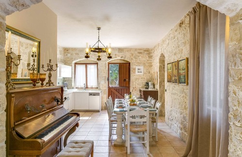 Kato Gouves Villa | Villa Vincenzos by Villa Plus