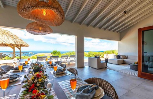 Bisento Villa | Villa Vista Valentin