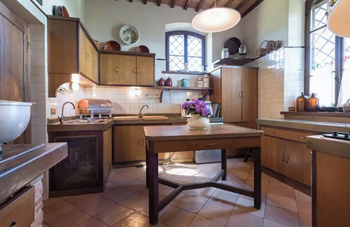 Panicale Villa | Villa, wine & cooking in Panicale