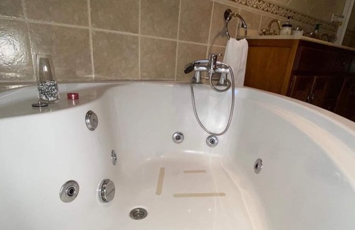 Palazuelos de Eresma Cottage | Villa with pool and jacuzzi 5 minutes from Segovia