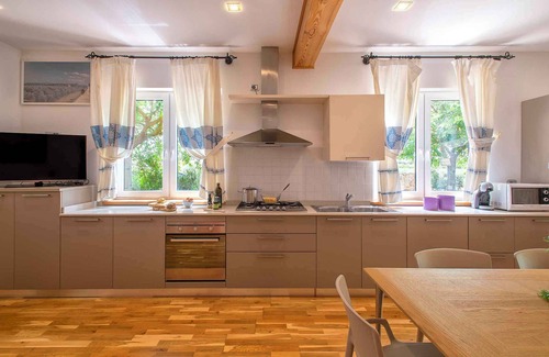 Sassari Villa | Villa with climate control system