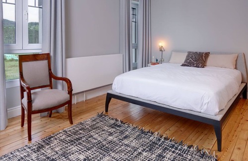 Gautegiz Arteaga Villa | Villa with pool in the Basque Country