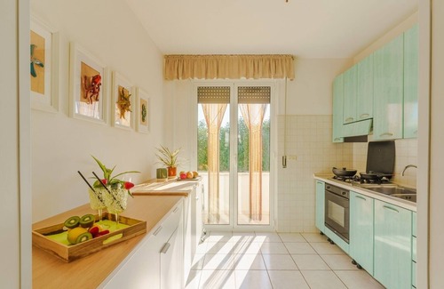 Torre Santa Sabina Villa | Villa with fenced garden - 250 m from beaches - parking space