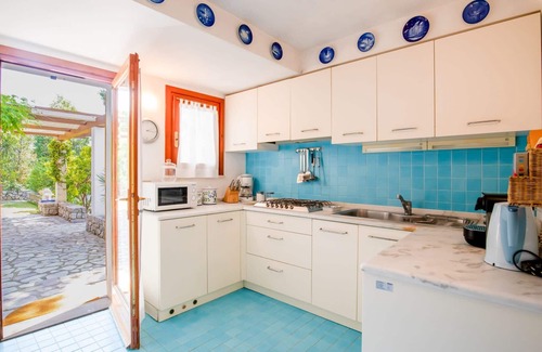 Madonna delle Grazie Villa | Villa with infinity pool and private access to the sea