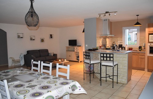 Castillon-du-Gard Villa | villa with pool at Pont du Gard for 6 people
