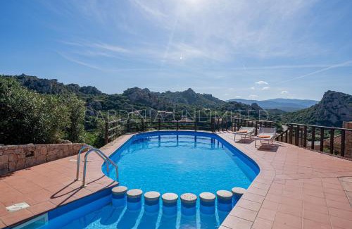 Costa Paradiso Villa | Villa with pool perfect also for kids - Violetta Luna