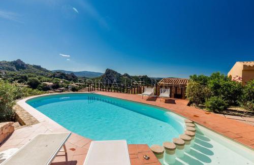 Costa Paradiso Villa | Villa with pool perfect also for kids - Violetta Luna