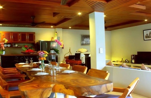 Petulu Villa | Villa with Rice Fields View