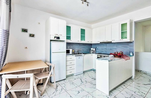 Zipari Villa | Villa Xenos Tria - Four Bedroom Villa, Sleeps 8
