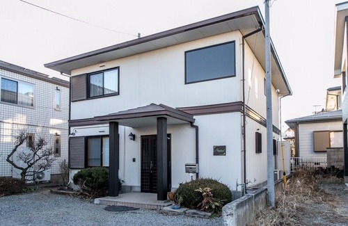 Fujikawaguchiko House | Villa Yawaragi