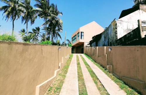 Dondra House | Villa Yuvin