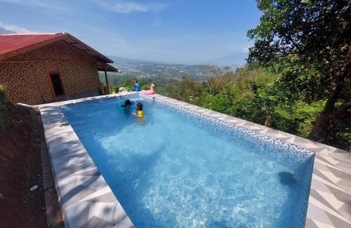 Megamendung Villa | Villa Zoya Montana
