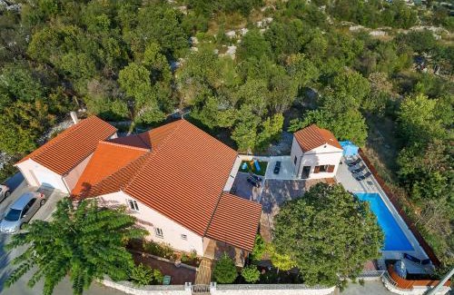 Rastovac House | Villa Zvonimir