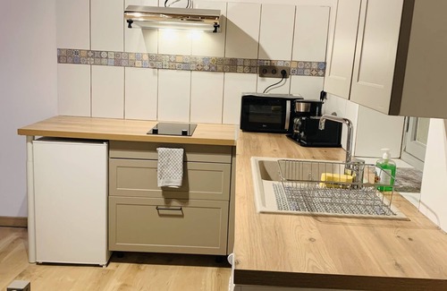 Porto Apartment | Village center in Ota, 4 km from port of porto