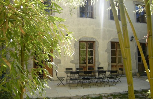 Saillans House | village cottage of great capacity