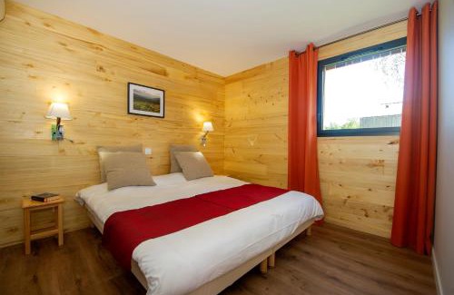 La Bastide-de-Serou House | Village de vacances Les Lambrilles