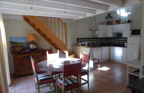 Roquefort-des-Corbieres House | Village house near the Mediterranean open onto its patio terrace.