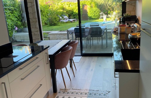Lisle-sur-Tarn House | Village house with swimming pool