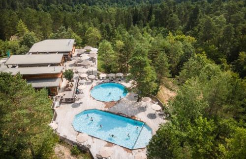 Antonne-et-Trigonant Resort | Village Huttopia Lanmary